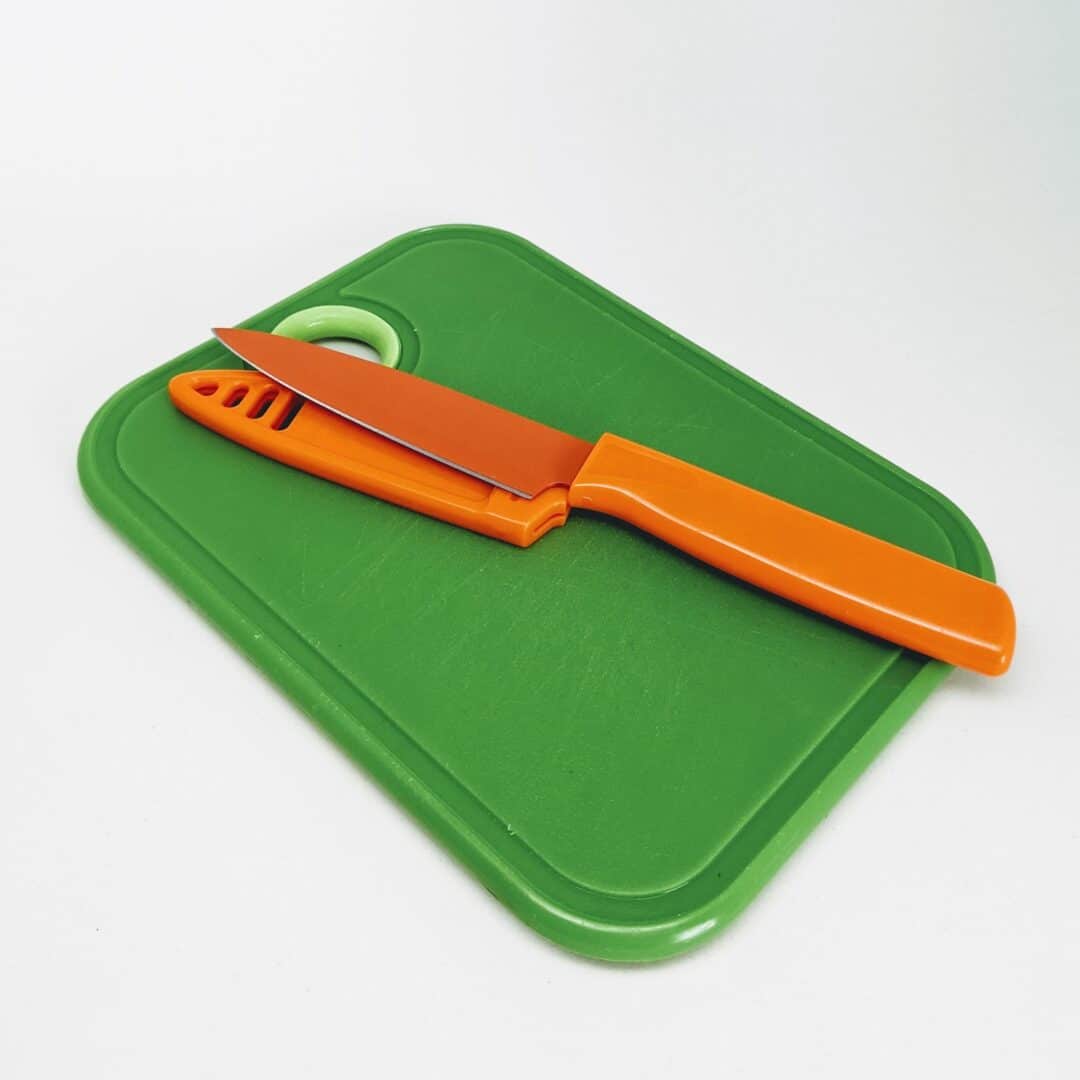Bar Knife and Cutting Board